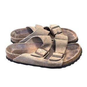 Birkenstock Arizona taupe suede two strap sandals comfort boho